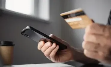 Sikker betaling med kredittkort fra mobil